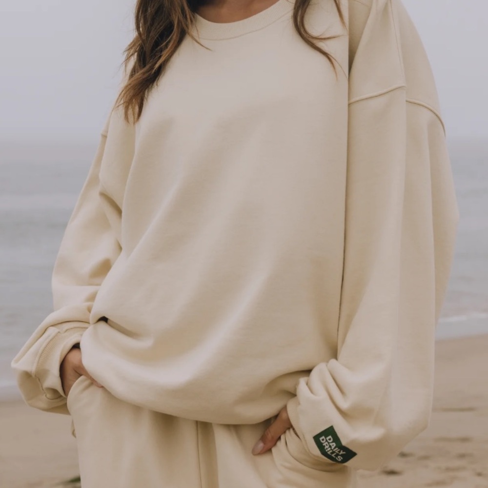 Daily Drills Oversized sweatshirt in Sand